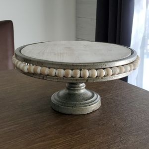 Farmhouse cake stand